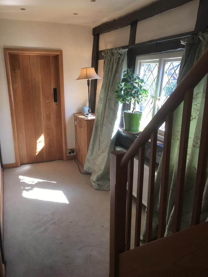 Heathrow Cottages Staines-upon-Thames Eksteriør bilde